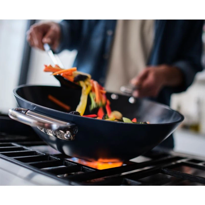 Space 12.5" Nonstick Wok