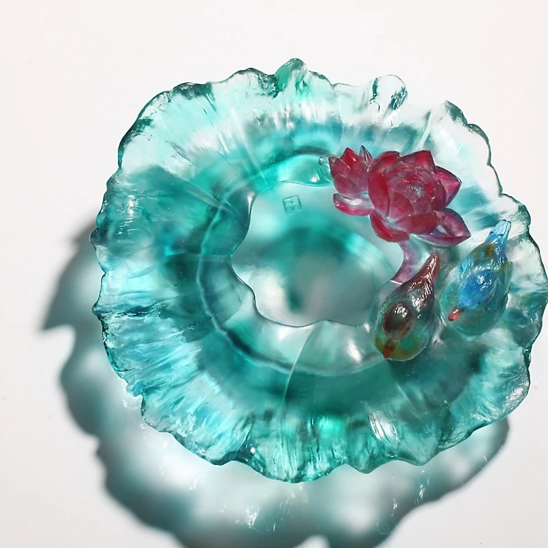 Liuli Crystal Lotus Flower Vase, Overflow of Beauty