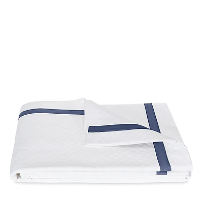 Matouk Lowell Diamond Matelasse Coverlet, King