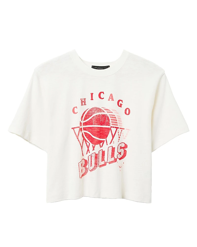 Junk Food Clothing Women's Nba Chicago Bulls Short Sleeve Mock Neck Crop Tee