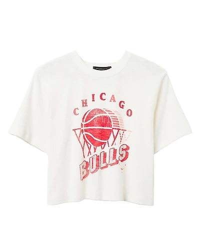 Junk Food Clothing Women's Nba Chicago Bulls Short Sleeve Mock Neck Crop Tee