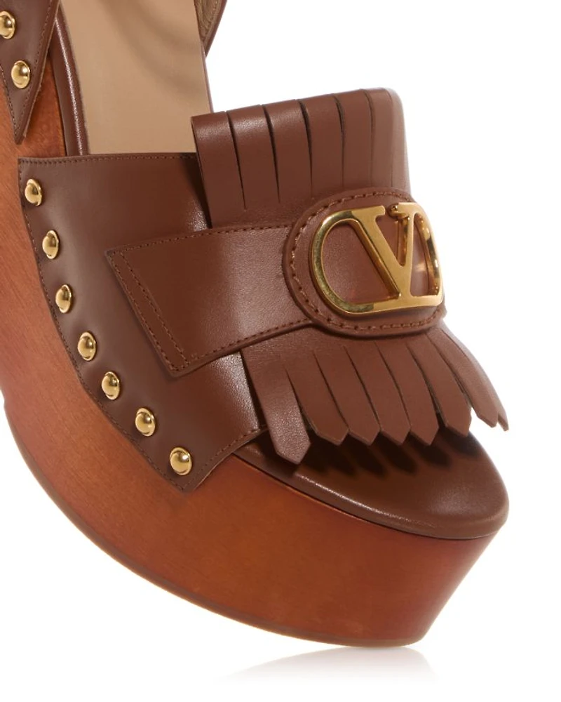Women's VLogo Clog Sandals