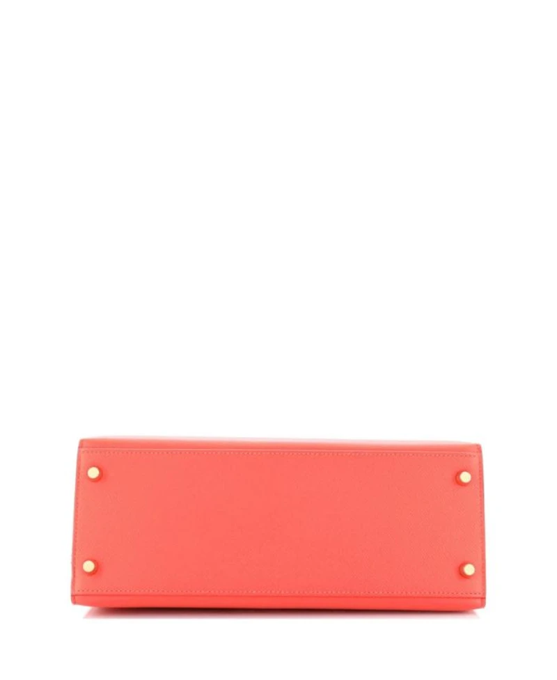 Pre-Owned HERMES Pre-Owned Hermes Kelly 28 Handbag Red Epsom with Gold Hardware