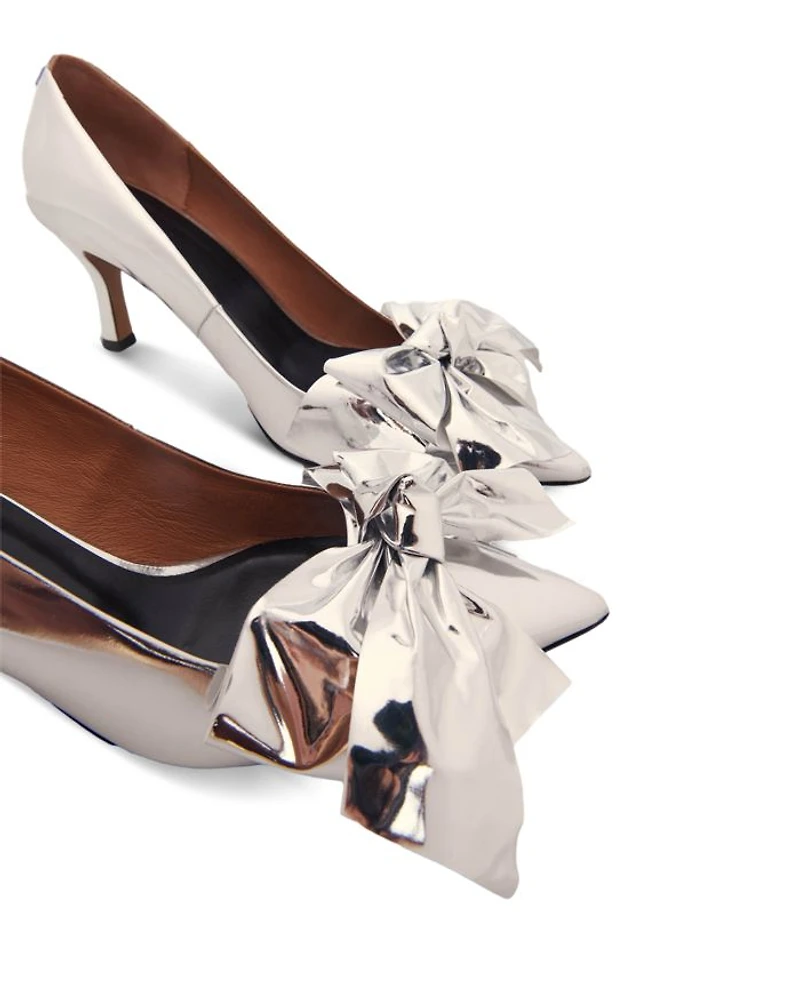 Women's Leather Pumps with Bow Detail