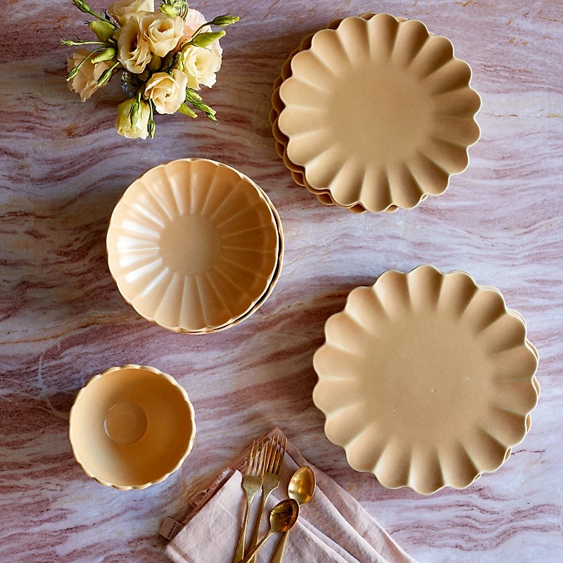 Lemieux Et Cie Dhalia 16 Piece Dinnerware Set, Service for 4