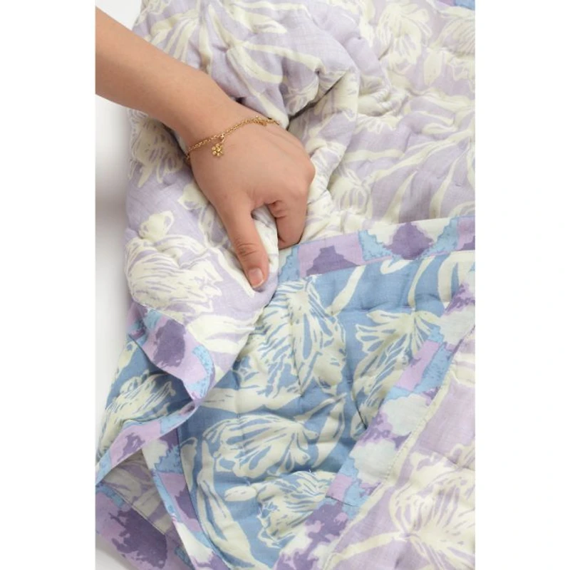 Lilac Bloom Handcrafted Cotton Quilt