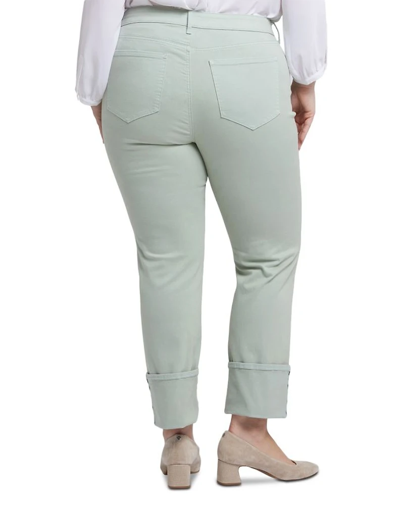 Marilyn Cuffed Straight Jeans Tomatillo