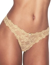 Skims Stretch Lace Dipped Waist Thong