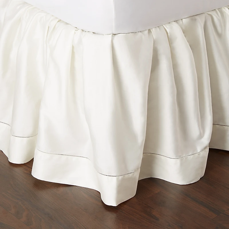 Sferra Fiona Bedskirt