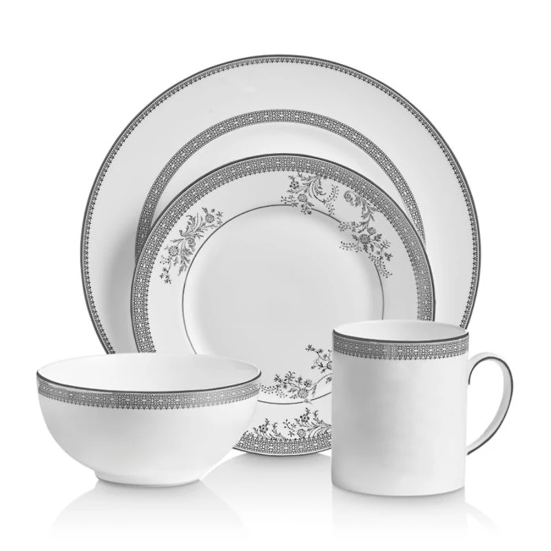 Lace 4-Piece Setting