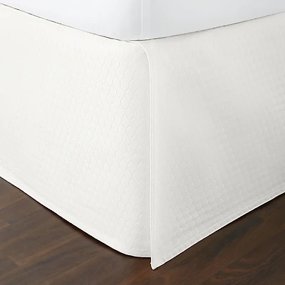 Sferra Favo Bedskirt