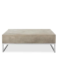Safavieh Eartha Indoor/Outdoor Accent Table