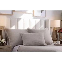 Dawn Diamond Quilted Coverlet, King