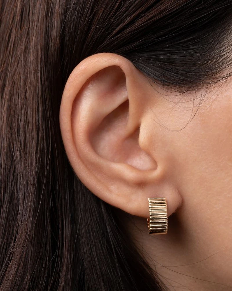 14K Yellow Gold Huggie Hoop Earrings