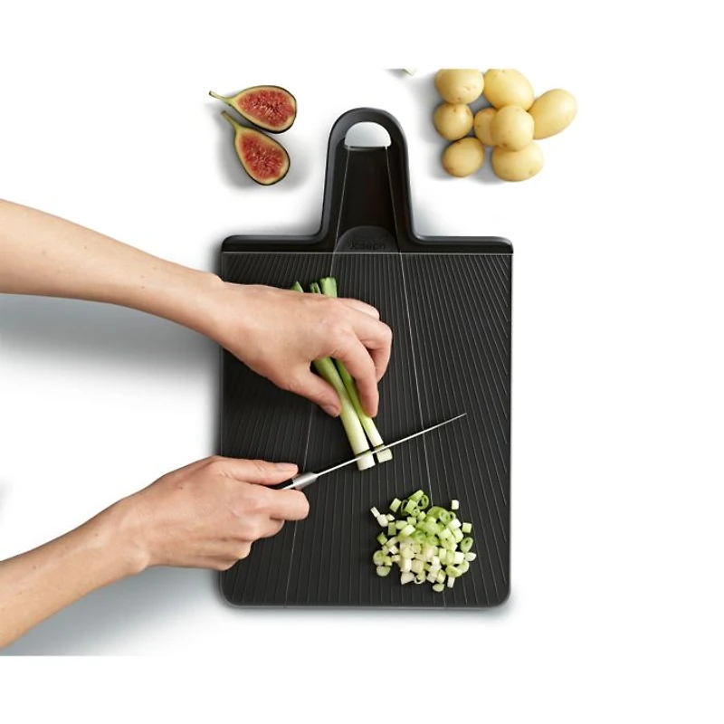 Chop2Pot Cutting Board