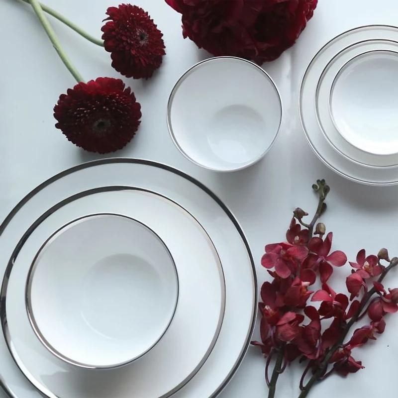Platinum Edge Dinner Plate