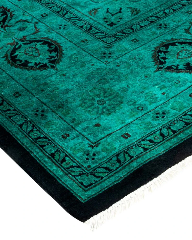 Fine Vibrance M1299 Area Rug, 8'1" x 10'6"