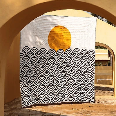 Cqc La Making Waves Quilt Set