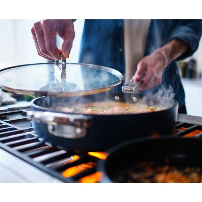 Space 3.8 Quart Sauté Pan and Lid