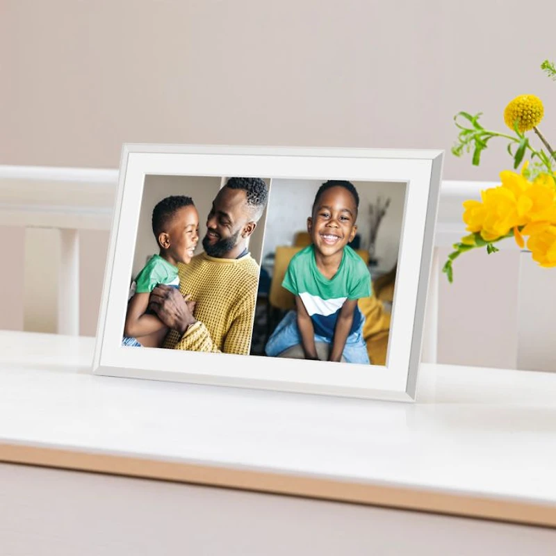 Carver Mat WiFi Picture Frame