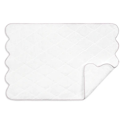 Matouk Cairo Scallop Quilted Mat