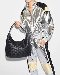 Large Woven Shoulder