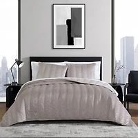 Velvet Linear Stitch 3 Piece Quilt Set
