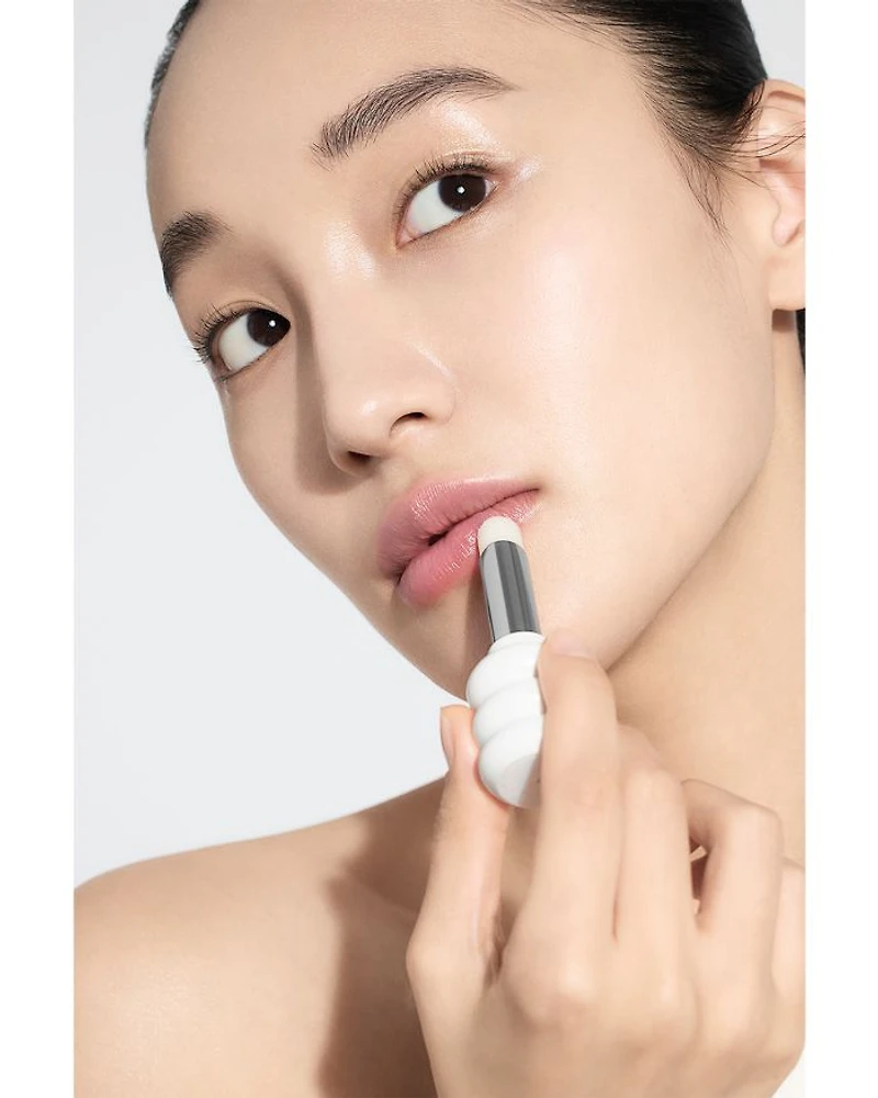 Glowing Lip Balm