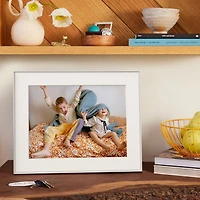 Walden HD 15" WiFi Frame