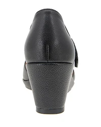 Women's Oriana Wedge Pumps