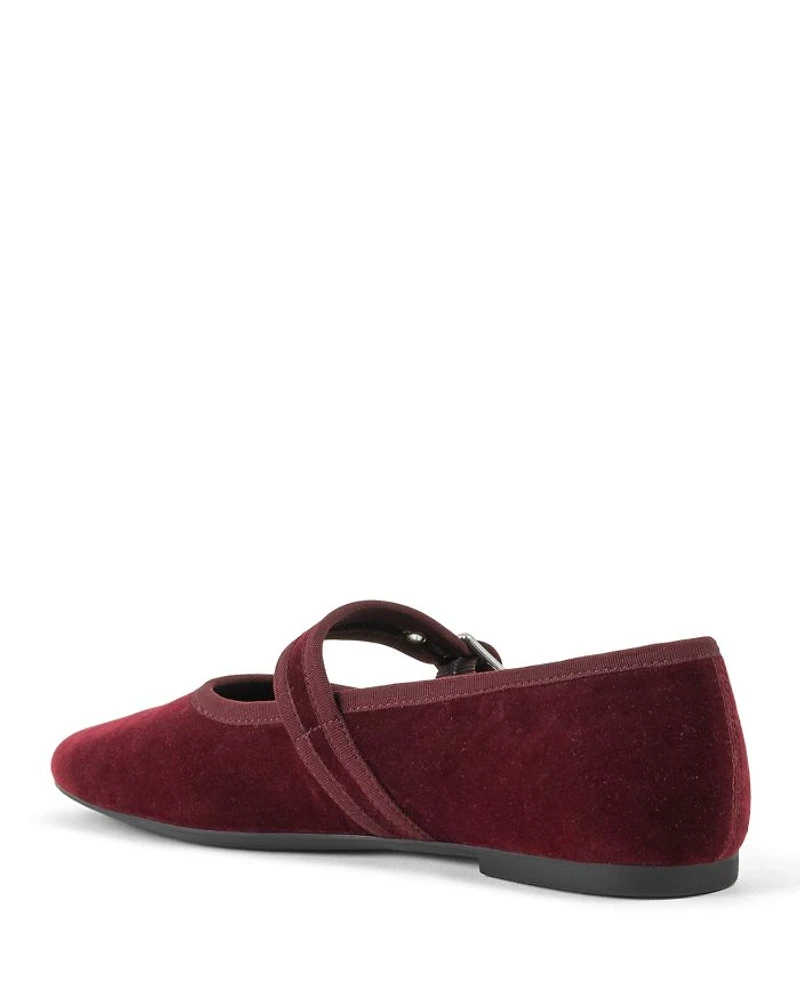 Women's Jolin Buckled Flats