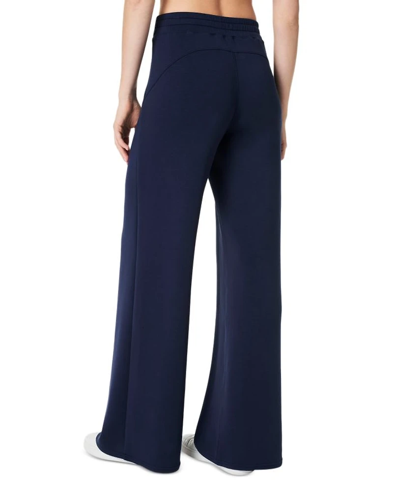AirEssentials Wide Leg Pants