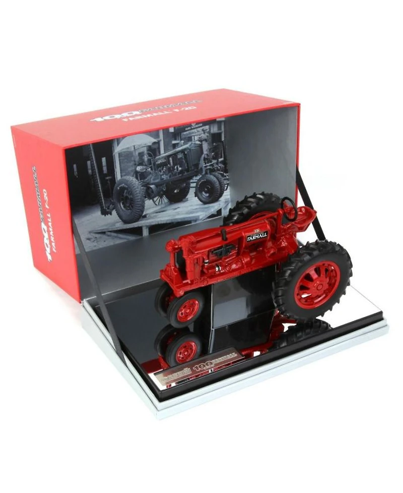 1/16 International Harvester Farmall Tractor 100th Anniversary Edition 14 - Ages 5-7