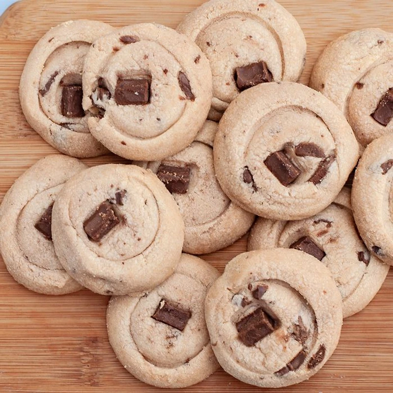 Classic and Chocolate Crunch Cookies, 2 Pack