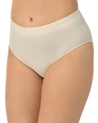 Seamless Comfort Briefs