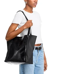 Jet Tote