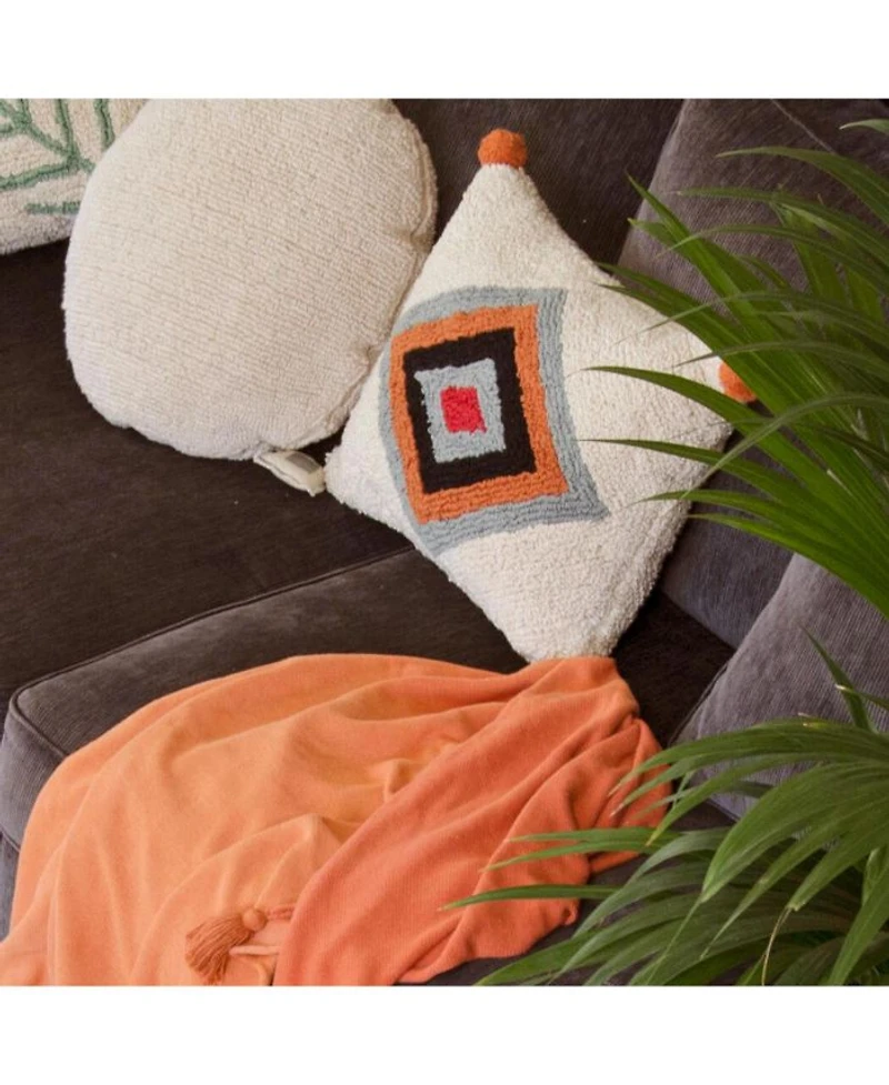 Rhombus Cushion - 1' 7'' x 1' 3''