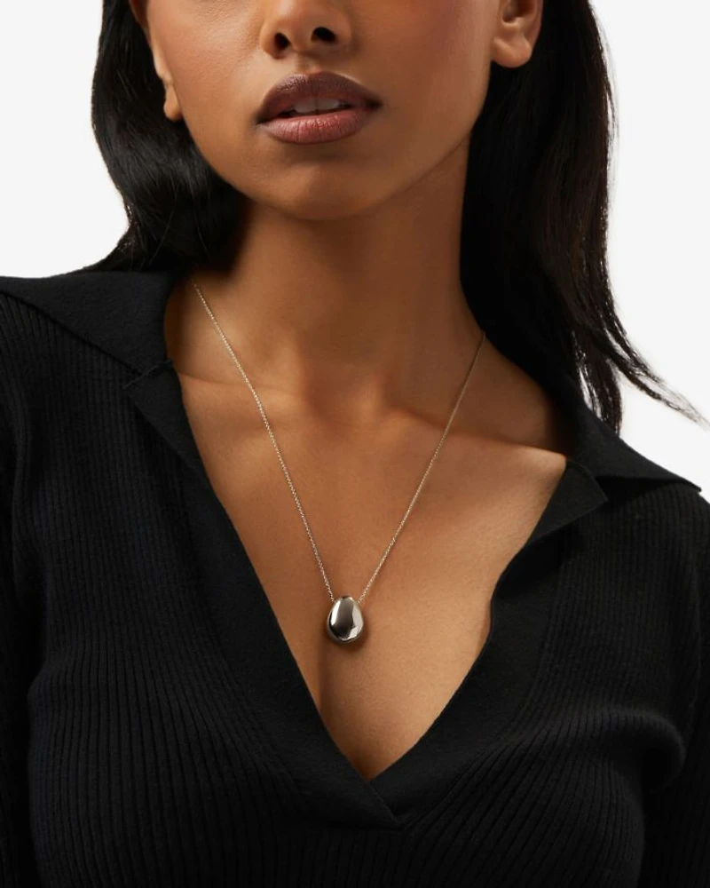 Pebble Silver Pendant Necklace