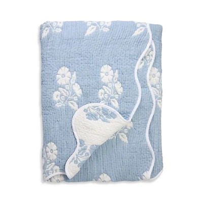 Floral Scalloped Reversible Quilt Set - Exclusive