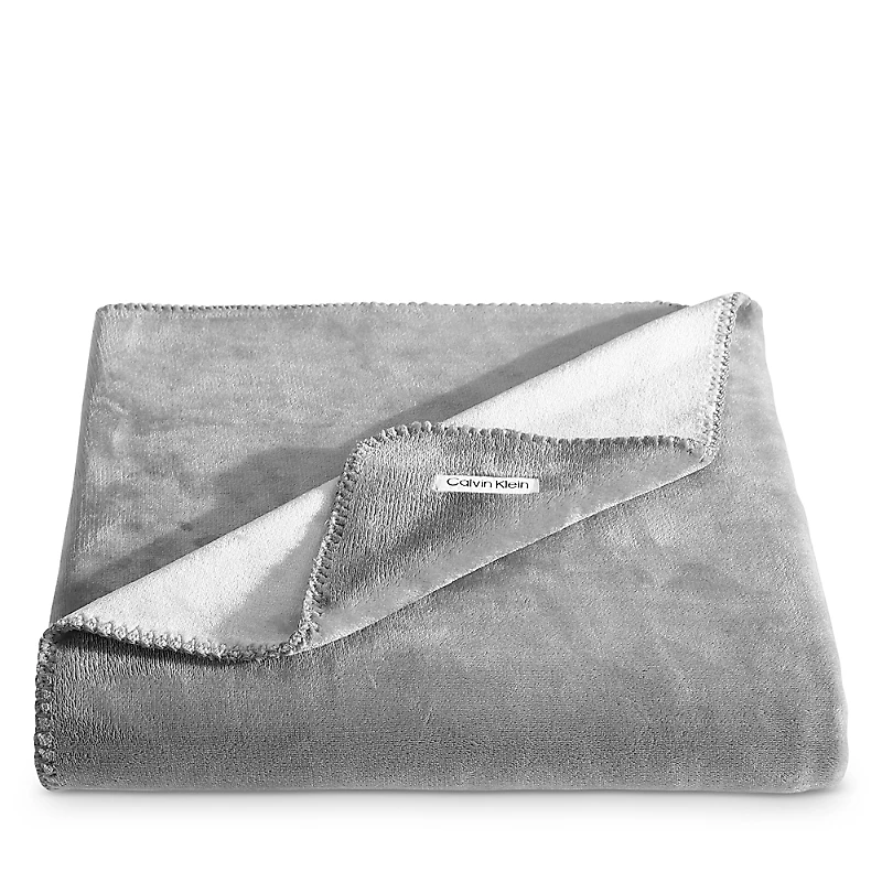 Calvin Klein Modern Reversible Solid Throw