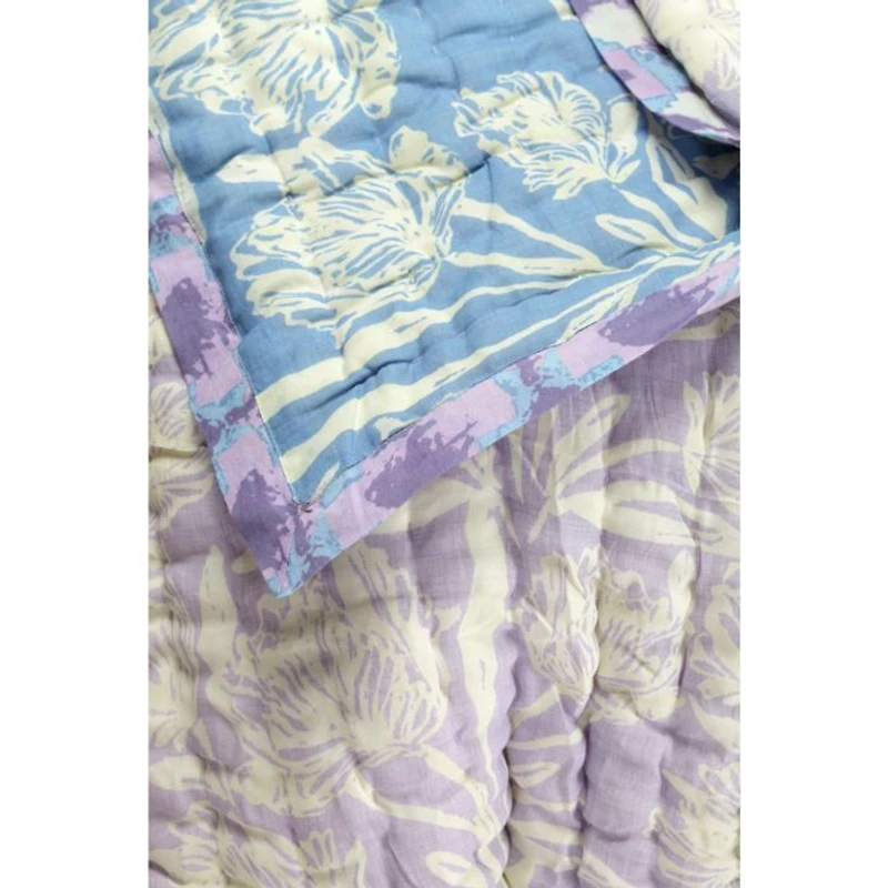 Lilac Bloom Handcrafted Cotton Quilt