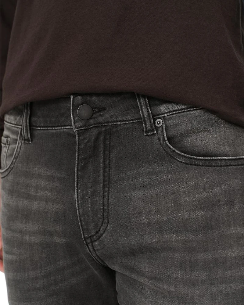 Nick Slim Fit Ultimate Knit Jeans Washed Black
