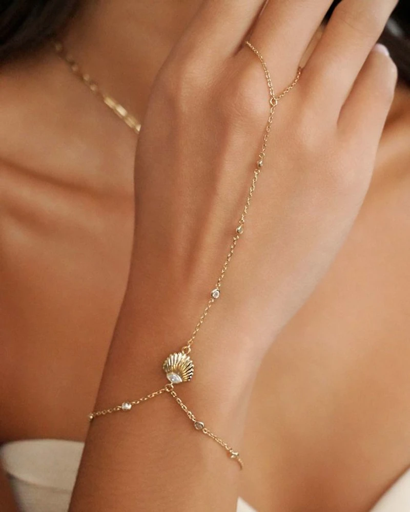 Santorini Cubic Zirconia Shell Hand Chain