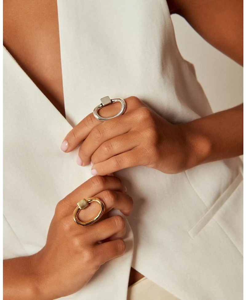 Queen Ring
