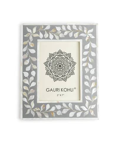 Gauri Kohli Jodhpur Mother of Cultivated Pearl Picture Frame