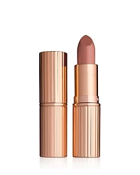 K.I.S.S.I.N.G Fallen from the Lipstick Tree