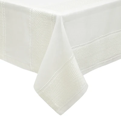 Mode Living Bianca Round Tablecloth, 90