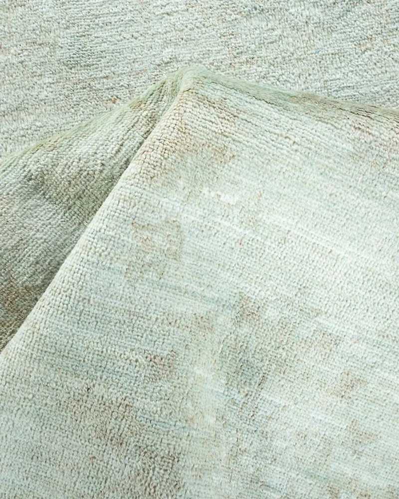 Vibrance M1800 Round Area Rug, 10'1" x 10'1"