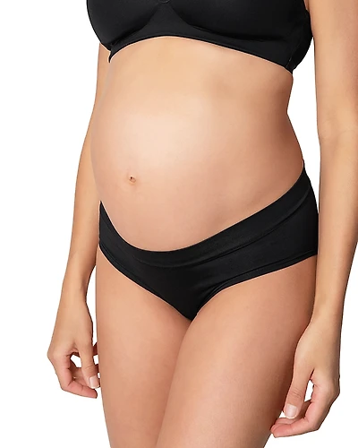 Ingrid & Isabel Seamless Cooling Maternity Briefs, Set of 3