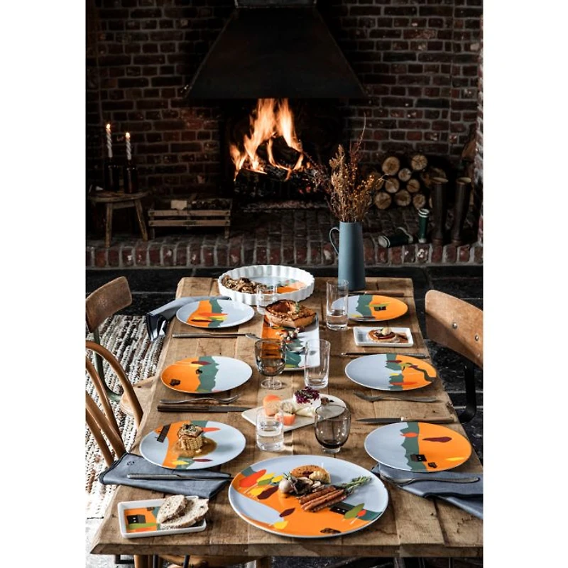 Destination Foret Round Pie Dish